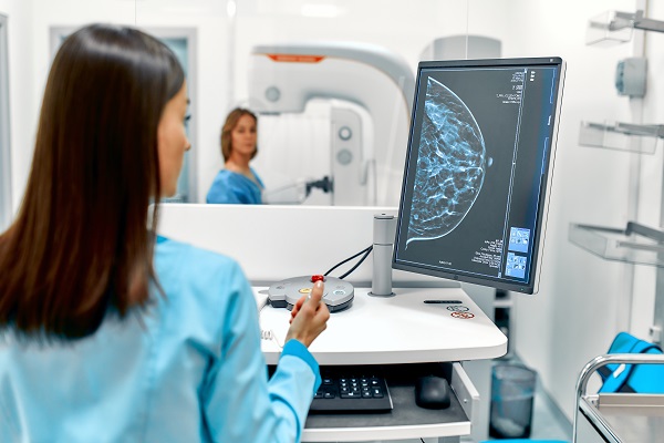 What To Expect From Your First Mammogram